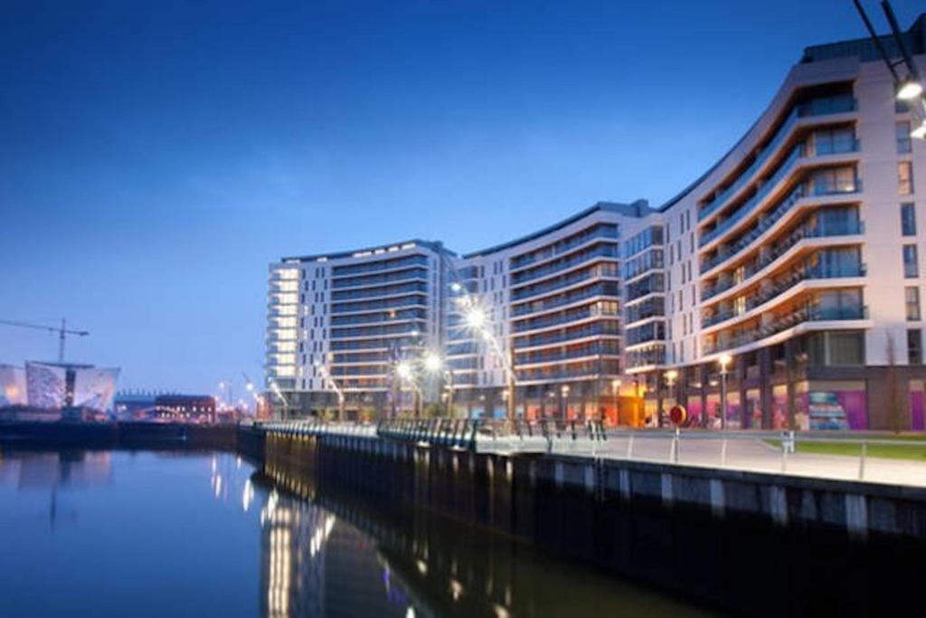 Ck Serviced Apartments Belfast Exteriör bild